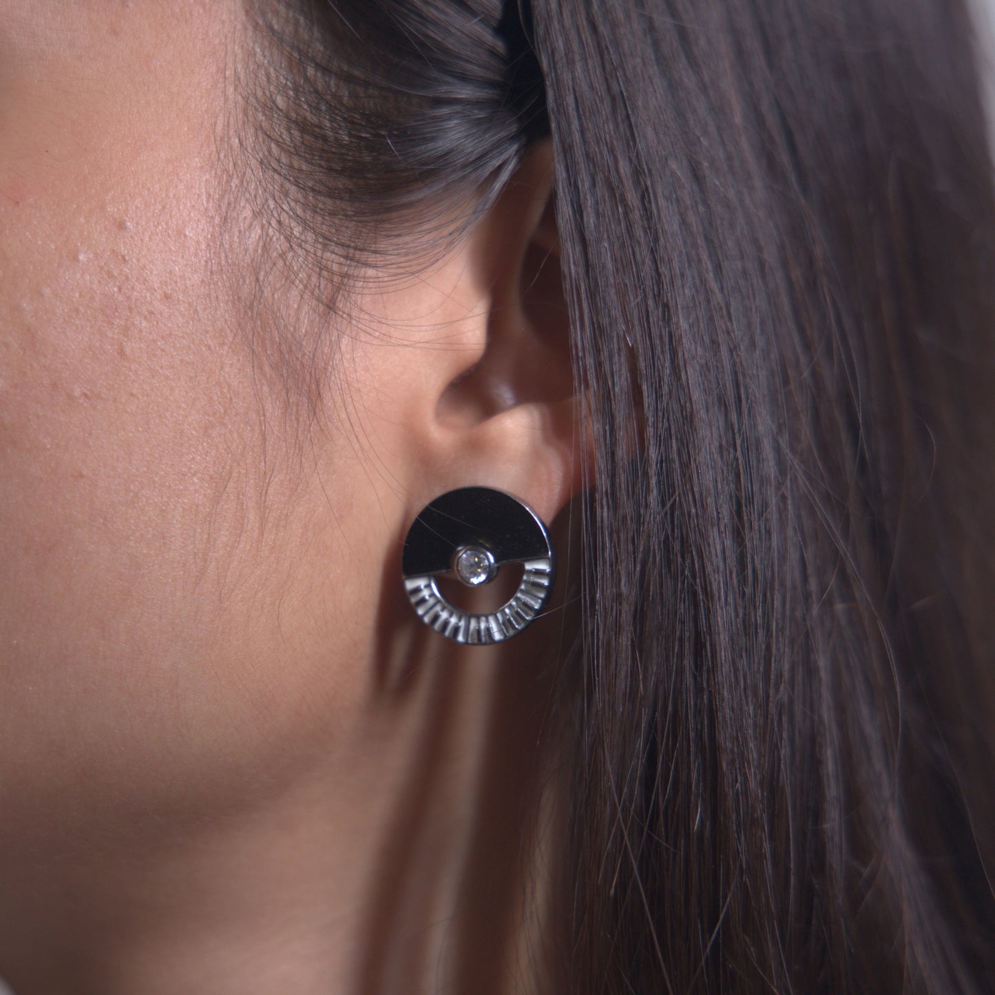 Fiora Studs
