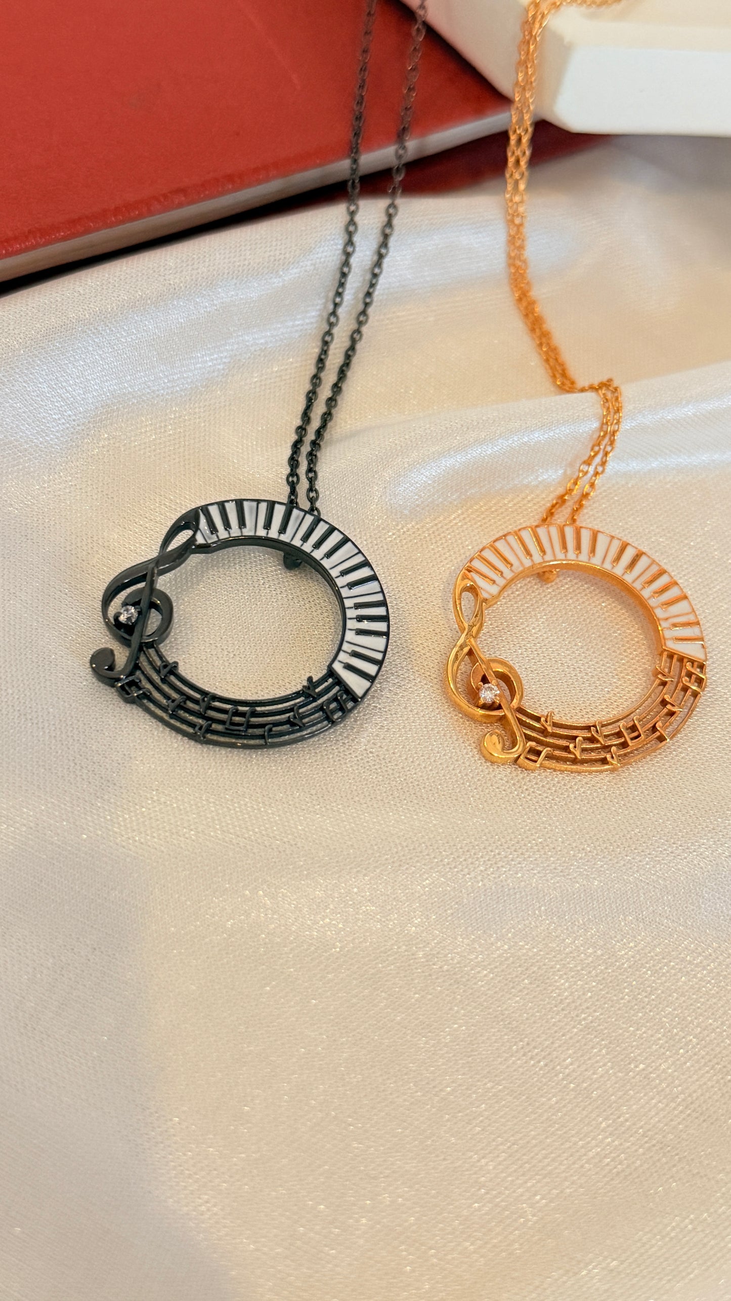 Cadence Pendant